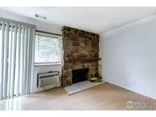 Photo #1: 920071 Listing