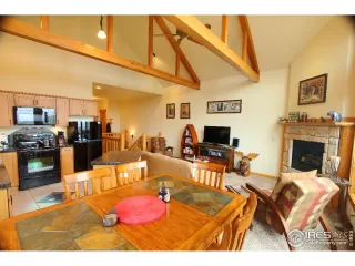 Photo #6: 920075 Listing