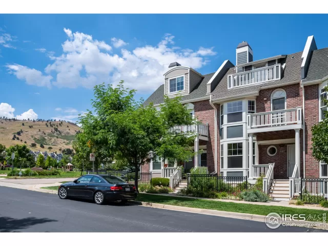 MLS: 920078 Condo For Sale