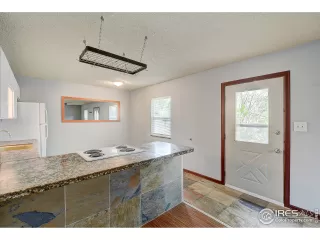 Photo #5: 920114 Listing