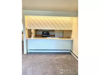 Photo #5: 920119 Listing 