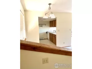 Photo #6: 920119 Listing 