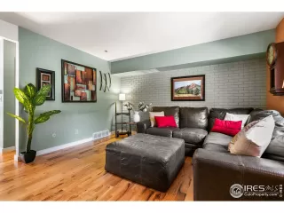 Photo #3: 920255 Listing