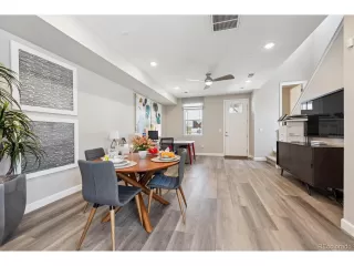 Photo #2: 9202873 Listing