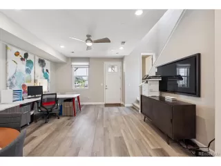 Photo #4: 9202873 Listing