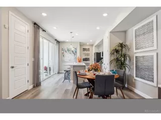 Photo #6: 9202873 Listing