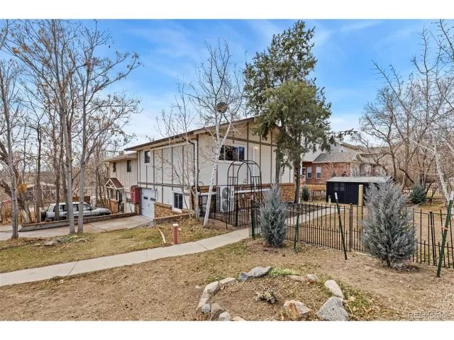 MLS: 9203064 Condo For Sale