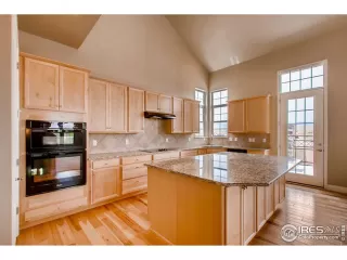 Photo #1: 920317 Listing