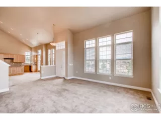 Photo #5: 920317 Listing