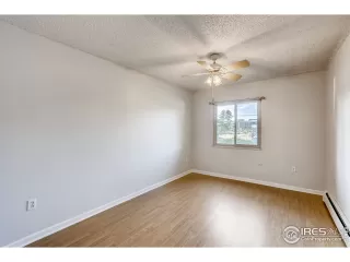 Photo #5: 920324 Listing 