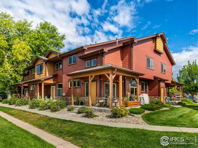 MLS: 920360 Condo For Sale