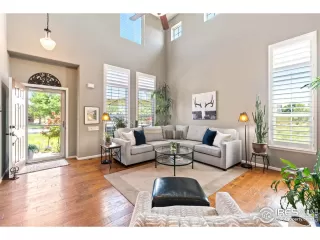 Photo #4: 920385 Listing