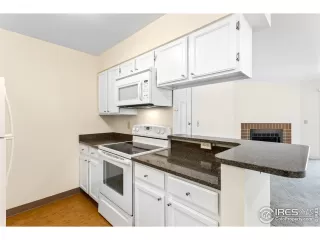 Photo #6: 920414 Listing 