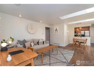 Photo #2: 920488 Listing 