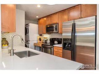 Photo #4: 920488 Listing 