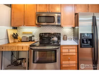 Photo #5: 920488 Listing 