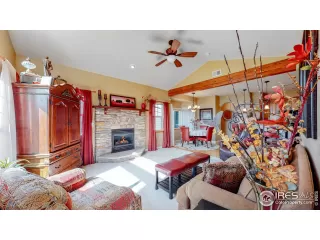 Photo #4: 920510 Listing 