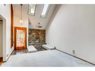 Photo #3: 920527 Listing 