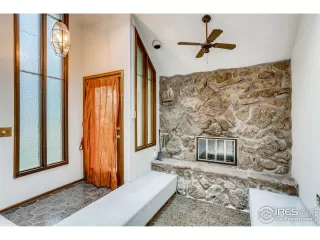 Photo #4: 920527 Listing 