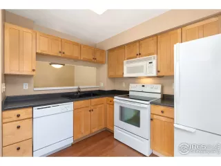 Photo #5: 920554 Listing