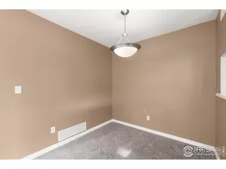 Photo #6: 920554 Listing