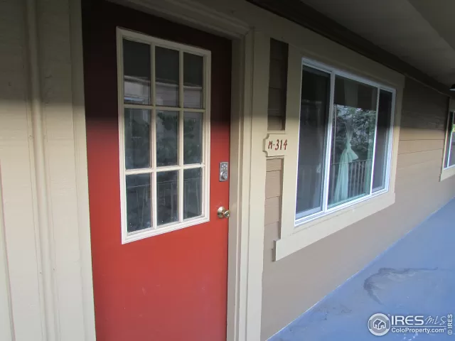 MLS: 920585 Condo For Sale