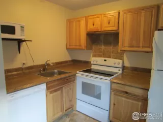 Photo #3: 920585 Listing