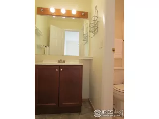 Photo #6: 920585 Listing