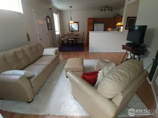 Photo #6: 920666 Listing