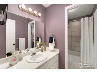 Photo #6: 920720 Listing