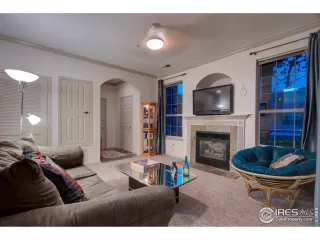 Photo #5: 920784 Listing