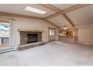 Photo #4: 920799 Listing 