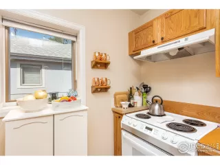 Photo #5: 920837 Listing