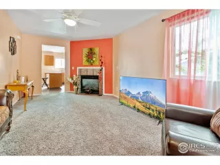 Photo #4: 920848 Listing