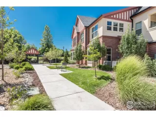 Photo #3: 920858 Listing