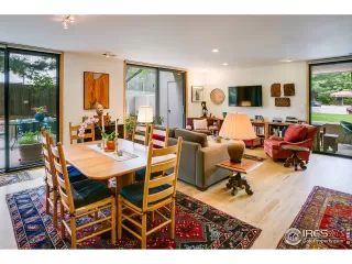 Photo #3: 920983 Listing 