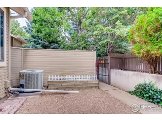 Photo #2: 921006 Listing 