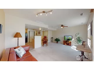 Photo #3: 921039 Listing