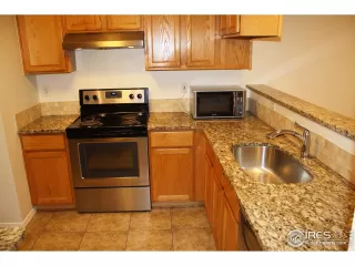 Photo #4: 921042 Listing 