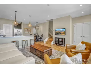 Photo #2: 921050 Listing