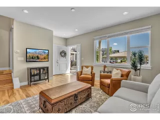 Photo #3: 921050 Listing