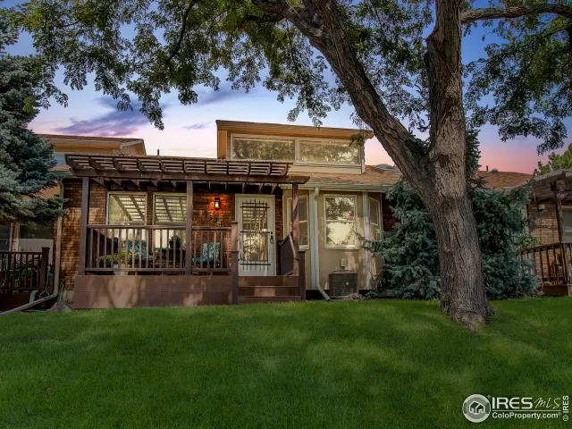 MLS: 921066 Condo For Sale