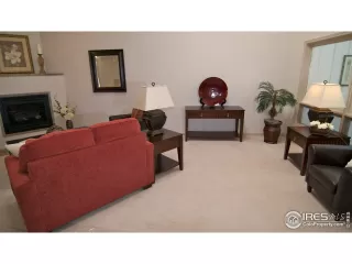 Photo #3: 921180 Listing