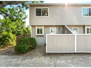 Photo #1: 921207 Listing