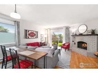 Photo #4: 921207 Listing