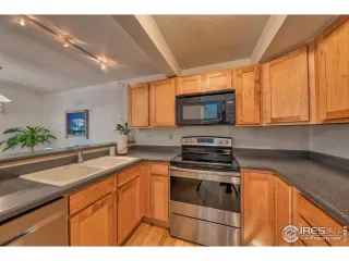 Photo #6: 921260 Listing