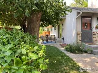 Photo #5: 921279 Listing