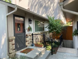 Photo #6: 921279 Listing