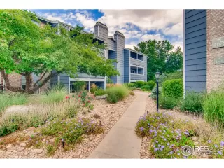 Photo #1: 921325 Listing