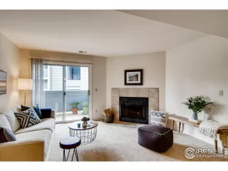 Photo #3: 921325 Listing